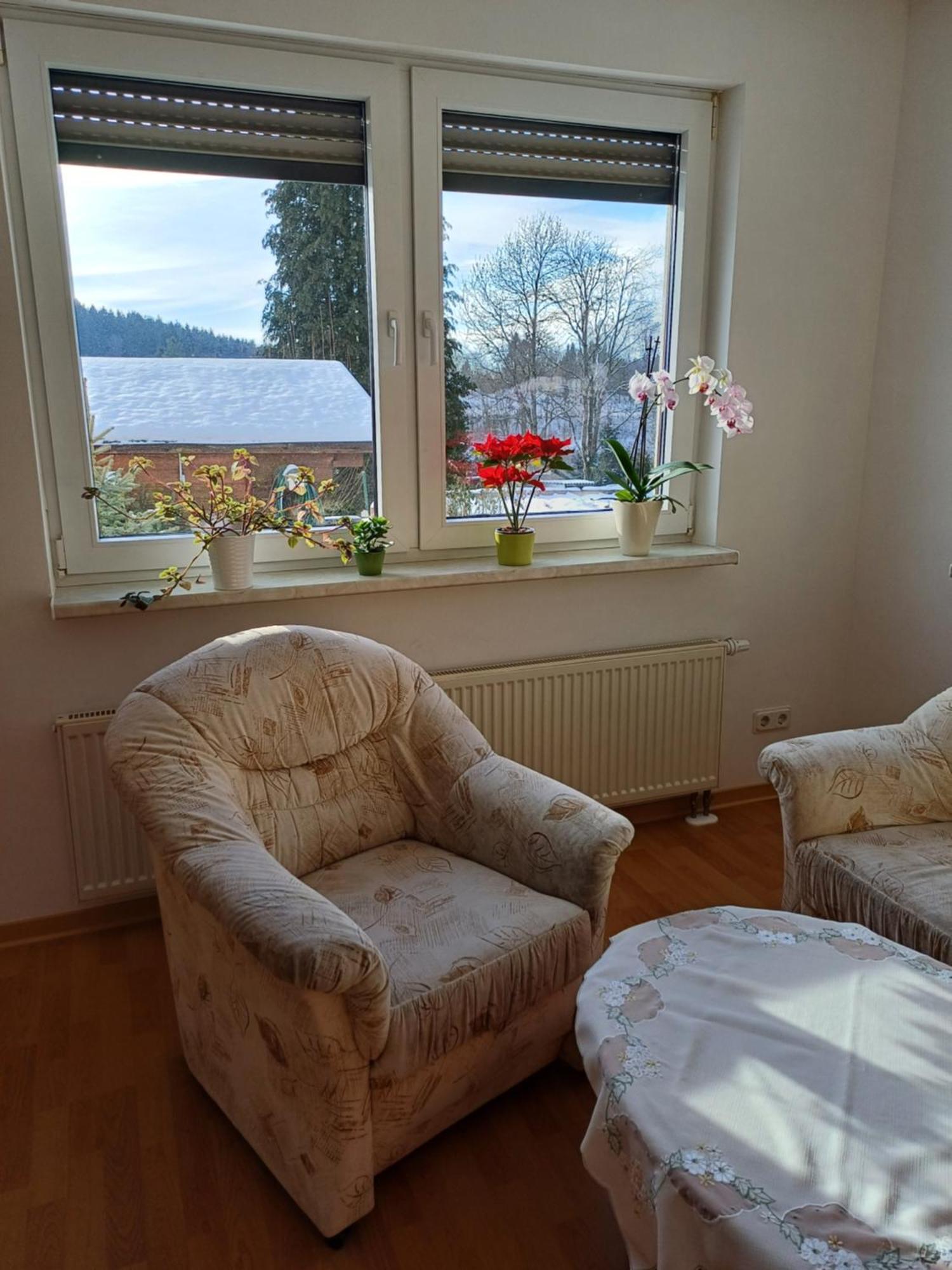 Thueringer Zimmer Suhl Eksteriør bilde
